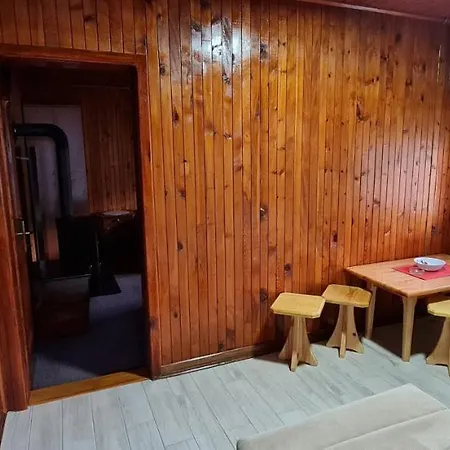 Venkovský dům Domacinstvo Prentovic