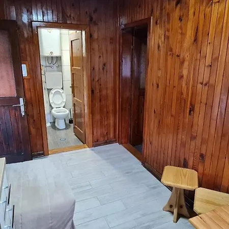 Domacinstvo Prentovic Country house *
