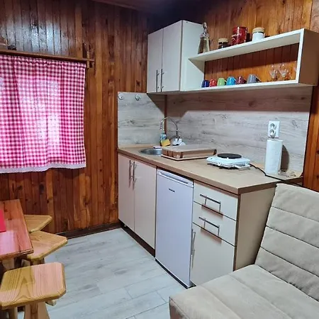 Domacinstvo Prentovic * Cajetina (Zlatibor)