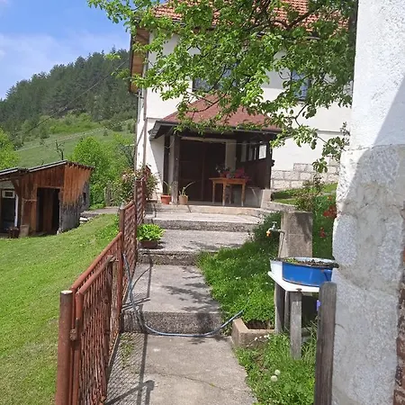 Domacinstvo Prentovic *